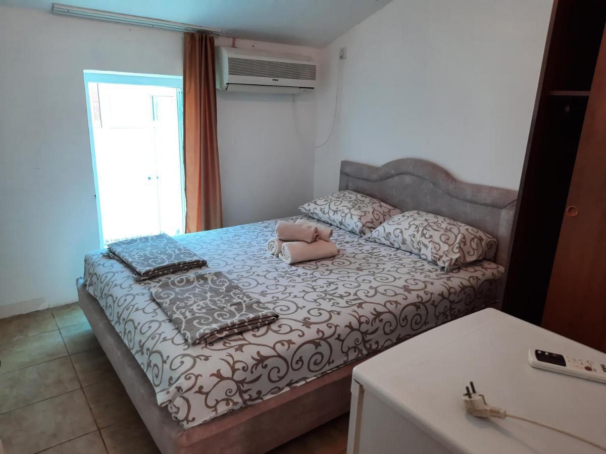 Apartmani Pulic Ulcinj Exterior foto