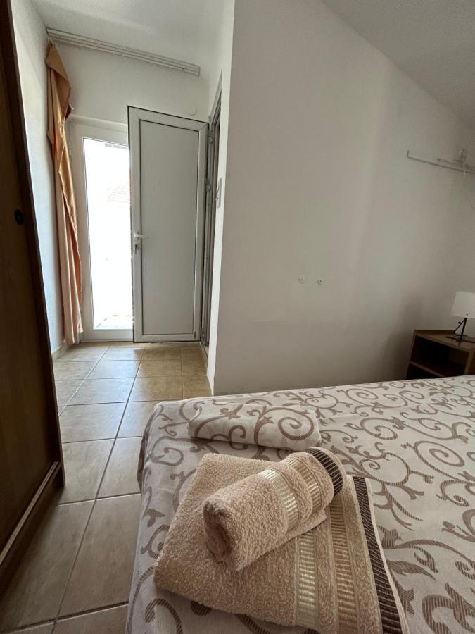 Apartmani Pulic Ulcinj Exterior foto